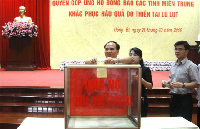 TP 32Win12 com tại tài khoản: Lễ phát động quyên góp ủng hộ đồng bào các tỉnh miền Trung khắc phục hậu quả do thiên tai lũ lụt