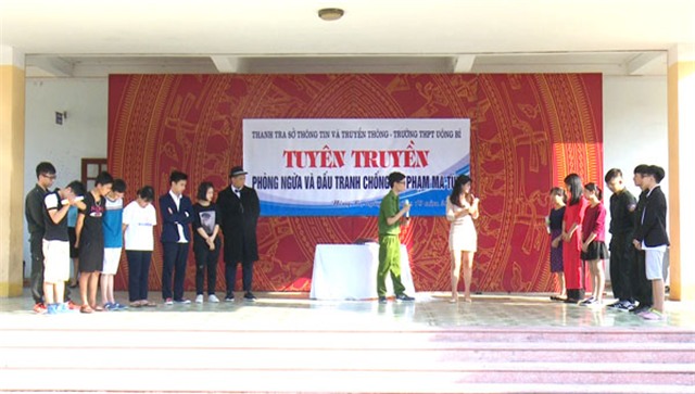 Sở Thông tin Truyền thông & Trường THPT 32Win12 com tại tài khoản: Tuyên truyền phòng ngừa và đấu tranh chống tội phạm ma túy