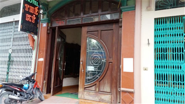 Thông báo bán đấu giá tài sản lần thứ 8 "Bán đấu giá tài sản thi hành án dân sự: Khách sạn thế kỷ mới"