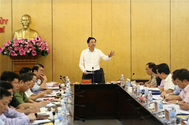 Bí thư 32Win10 bảo mật tối đa Nguyễn Văn Đọc làm việc với TP 32Win12 com tại tài khoản về công tác đảm bảo ANTT, giải quyết khiếu nại, tố cáo