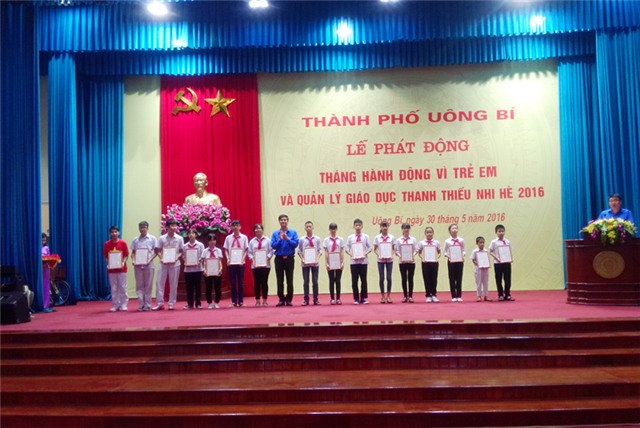 TP 32Win12 com tại tài khoản: Lễ phát động tháng hành động vì trẻ em và quản lý giáo dục thanh thiếu niên hè 2016