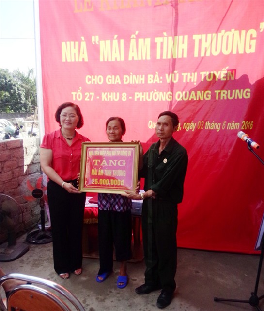 Hội LHPN thành phố: Khánh thành nhà mái ấm tình thương 