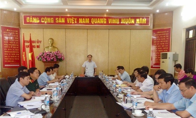 BTV Thành ủy 32Win12 com tại tài khoản: Họp đánh giá kết quả công tác 6 tháng đầu năm, nhiệm vụ 6 tháng cuối năm 2016 và một số nội dung quan trọng khác