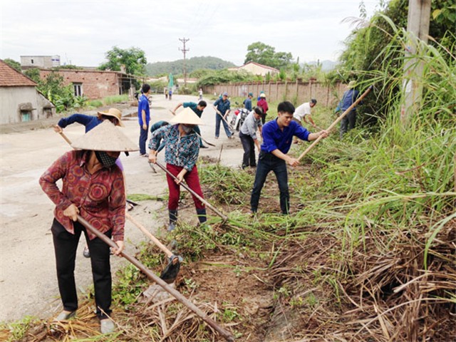 Phường Thanh Sơn ra quân hưởng ứng ngày Môi trường thế giới