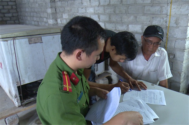 Công an TP 32Win12 com tại tài khoản: Thu giữ 218kg thực phẩm không rõ nguồn gốc