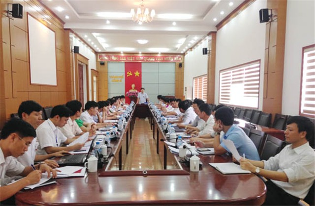 Hội nghị giao ban chánh phó chủ tịch thường kỳ