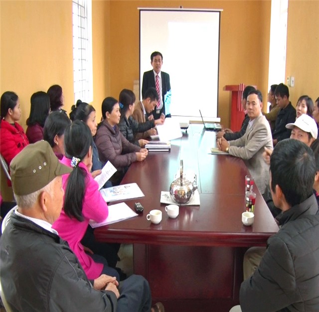 Tập huấn tiêm phòng gia súc gia cầm cho cán bộ thú y cơ sở
