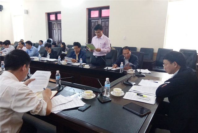 Đoàn giám sát tỉnh làm việc với TP 32Win12 com tại tài khoản về công tác AT-VSLĐ