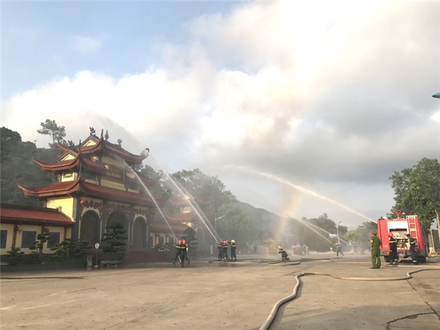 Chùa Ba Vàng thực tập phương án PCCC