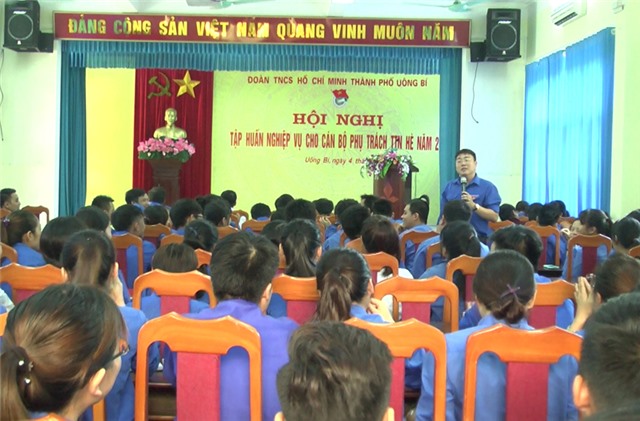 Tập huấn nghiệp vụ phụ trách hè cho gần 200 cán bộ đoàn chuyên trách