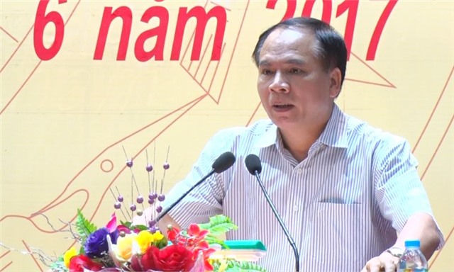 Hội nghị Báo cáo viên tháng 6-2017