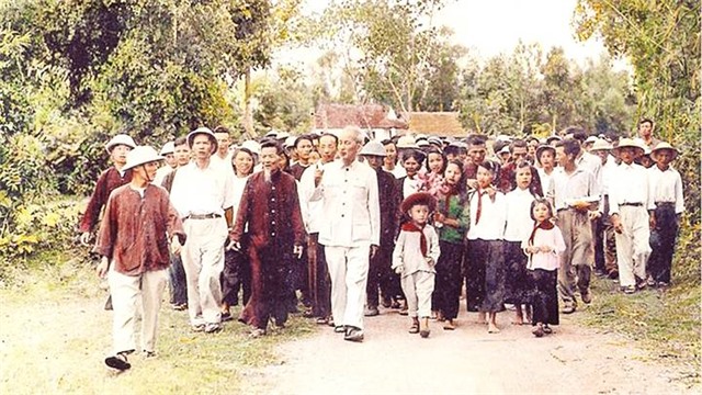 Vận dụng phong cách Hồ Chí Minh trong thực hiện Link Đăng Nhập Và Tải App 32 WIN COM Mới Trung ương 4, khóa XII
