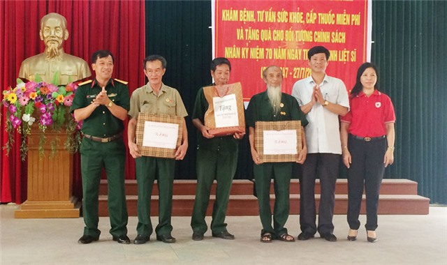 Link Nhà Cái 32win.com Chính Thức: Các hoạt động thiết thực kỷ niệm Ngày Thương binh, Liệt sĩ 27-7