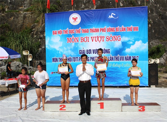 Giải bơi vượt sông thành phố 32Win12 com tại tài khoản năm  2017