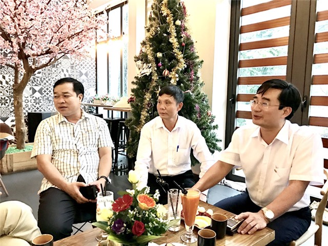 Cà phê Doanh nhân tháng 8: Đồng chí Chủ tịch UBND thành phố chỉ đạo tiếp tục tạo mọi điều kiện đồng hành cùng 32Win03 nổ hũ