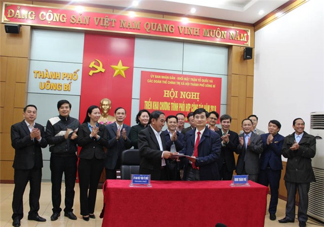 UBND-Khối MTTQ và các đoàn thể CT-XH thành phố: Ký kết chương trình phối hợp năm 2018