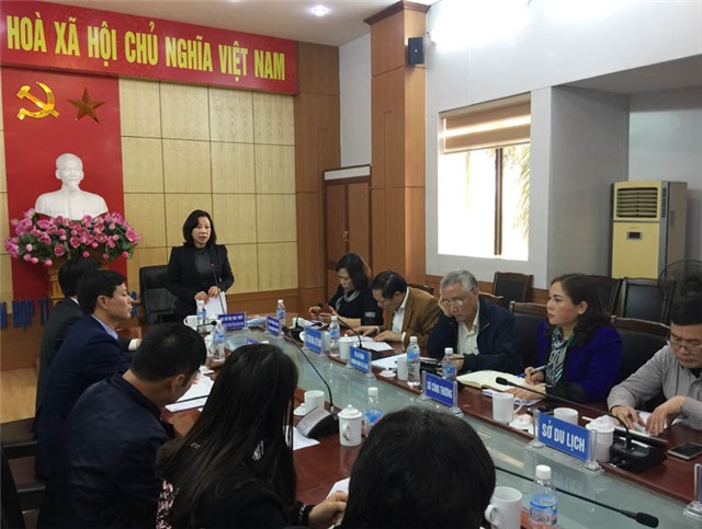 Đồng chí Phó Chủ tịch UBND tỉnh Vũ Thị Thu Thủy kiểm tra công tác chuẩn bị đón Tết Nguyên đán Mậu Tuất và tổ chức lễ hội 2018