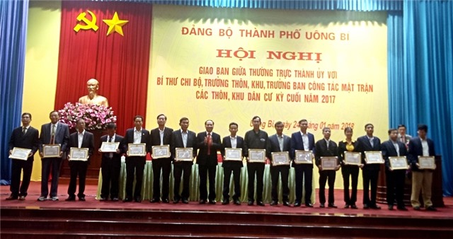 TP 32Win12 com tại tài khoản: Nâng cao hiệu quả hoạt động của hệ thống chính trị