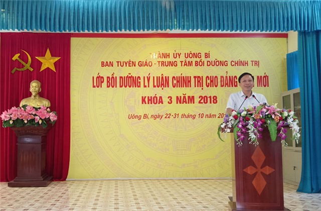 Khai giảng lớp bồi dưỡng lý luận chính trị cho đảng viên mới khóa 3/2018