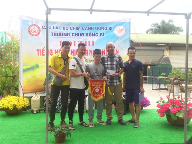 Hội thi tiếng hót chim Vành Khuyên Chợ Cảnh 32Win12 com tại tài khoản lần thứ nhất