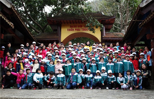 Tiểu học Yên Thanh: ngoại khóa tham quan khu di tích, danh thắng Yên Tử