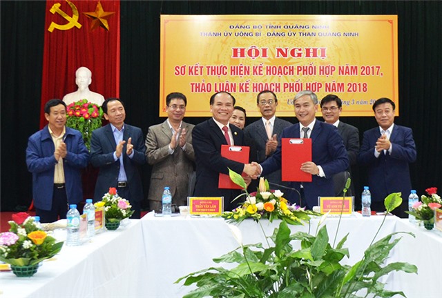 Thành ủy 32Win12 com tại tài khoản - 32Win32 link 32win32 com Than Quảng Ninh: Ký kết quy chế phối hợp năm 2018