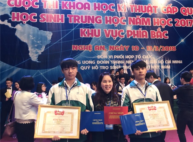 Học sinh Trường THPT 32Win12 com tại tài khoản đoạt giải Cuộc thi KHKT Quốc gia 2018