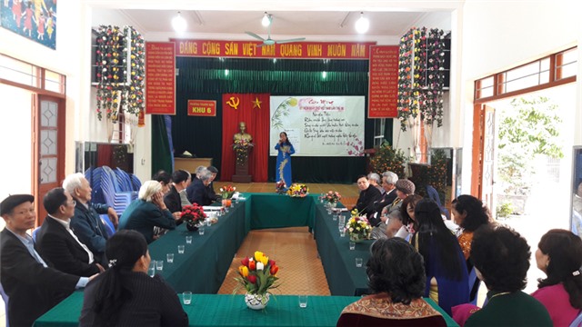 Câu lạc bộ thơ phường Thanh Sơn kỷ niệm Ngày thơ Việt Nam lần thứ 16