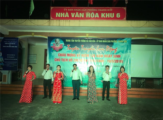 Trung tâm Truyền thông - Văn hóa thành phố: Tuyên truyền lưu động tại phường Thanh Sơn
