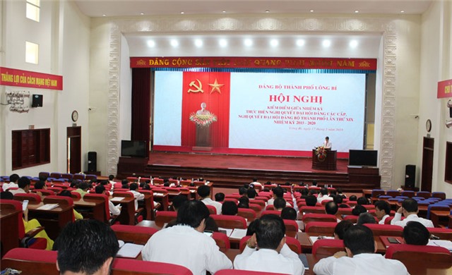 Kiểm điểm giữa nhiệm kỳ thực hiện nghị quyết Đại hội 32Win là nhà cái giải trí, cá cược trực tuyến uy tín số 1 Việt Nam thành phố 32Win12 com tại tài khoản lần thứ XIX