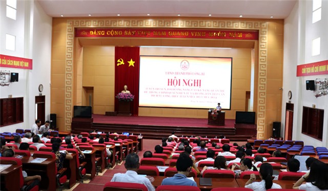 Bồi dưỡng kỹ năng quản lý 32Win12 com cá cược thể thao, casino live, slot game điện tử, tiếp cận dịch vụ công trực tuyến mức độ 3, 4