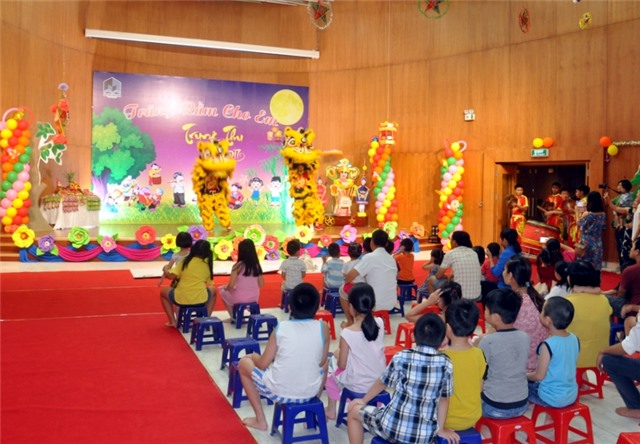 Tổ chức Tết Trung thu cho trẻ em
