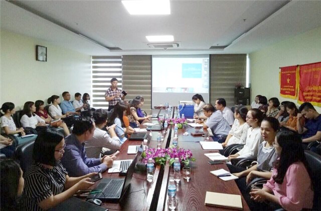 Tập huấn kỹ năng làm báo bằng điện thoại di động