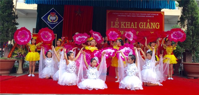 Tổ chức Lễ khai giảng thiết thực, ấn tượng