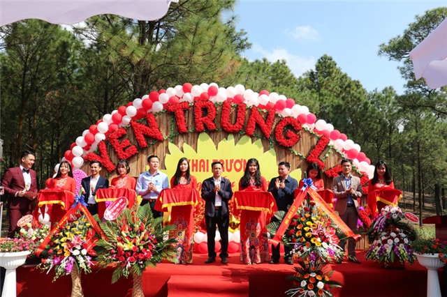 Khai trương công viên hoa Yên Trung Lake, 32Win12 com tại tài khoản có thêm điểm du lịch sinh thái hấp dẫn trong Tết Nguyên đán Kỷ Hợi