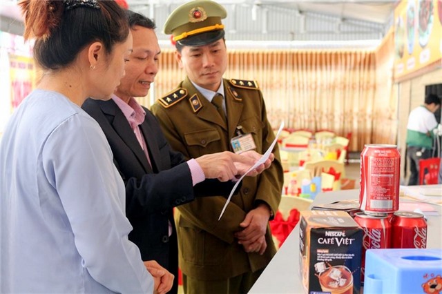 Tăng cường kiểm soát, xử lý hoạt động sản xuất, kinh doanh thực phẩm giả, kém chất lượng dịp Tết Kỷ Hợi và Lễ hội xuân 2019