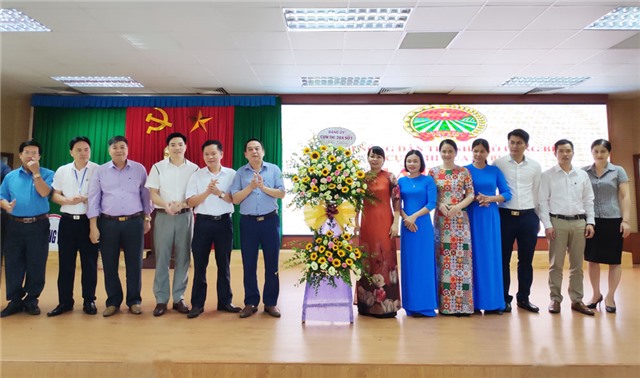 Cụm thi đua số 1 Hội Nông dân thành phố 32Win12 com tại tài khoản: Gặp mặt kỷ niệm 89 năm ngày thành lập hội nông dân Việt Nam