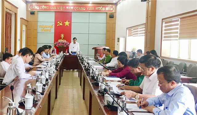 Họp bàn tổ chức Lễ công bố quyết định, đón bằng công nhận TP 32Win12 com tại tài khoản hoàn thành chương trình nông thôn mới năm 2018