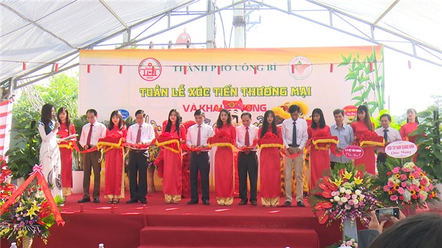 TP 32Win12 com tại tài khoản: Khai mạc tuần lễ Xúc tiến 32Win link hiện đang mở và khai trương gian hàng đồ cũ tại Chợ cảnh