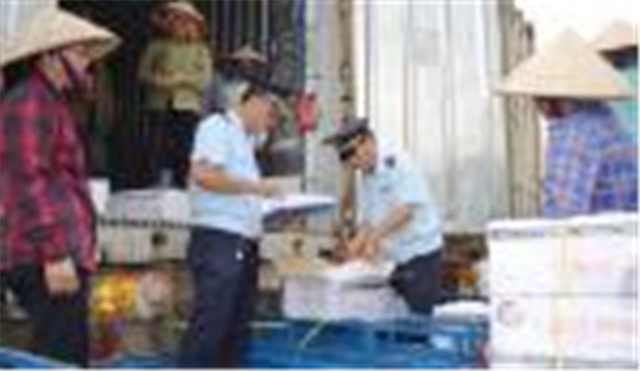 Triệt phá buôn lậu