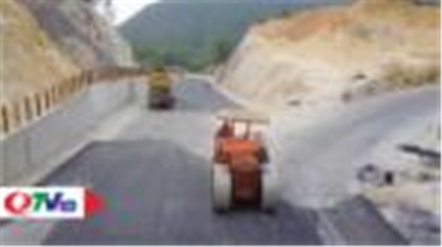 Thông tuyến đường vào Yên Tử trước 30/12/2019