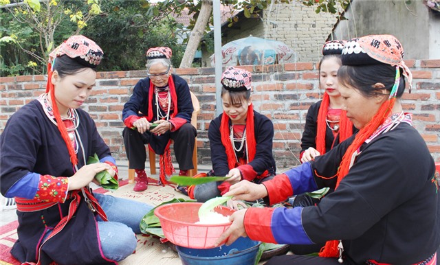 Người Dao Thanh Y mừng năm mới