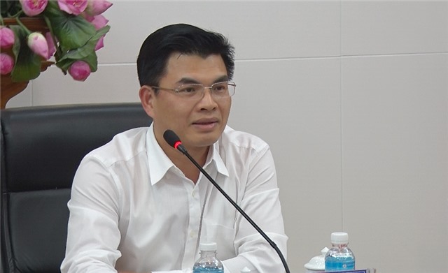 UBND thành phố giao ban thường kỳ