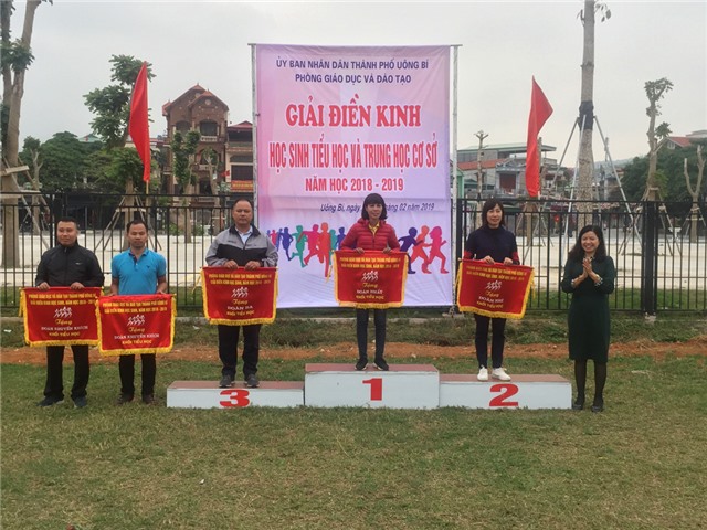 Giải điền kinh học sinh Tiểu học - THCS thành phố 32Win12 com tại tài khoản năm học 2018-2019