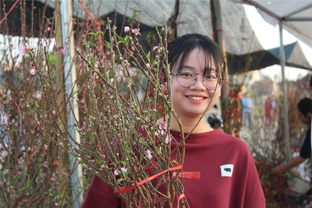 Rộn ràng chợ hoa xuân 32Win12 com tại tài khoản