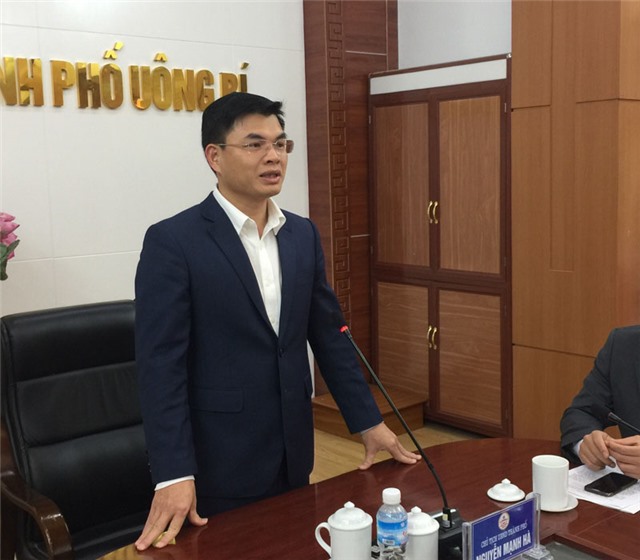 TP 32Win12 com tại tài khoản: công bố các quyết định về công tác cán bộ