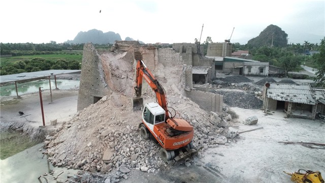 Thông tin báo chí về việc chấm dứt hoạt động các cơ sở sản xuất vôi thủ công trên địa bàn