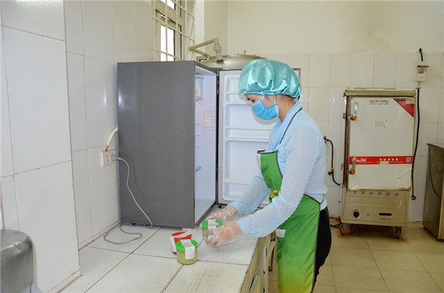 Đảm bảo an toàn thực phẩm trong các trường bán trú