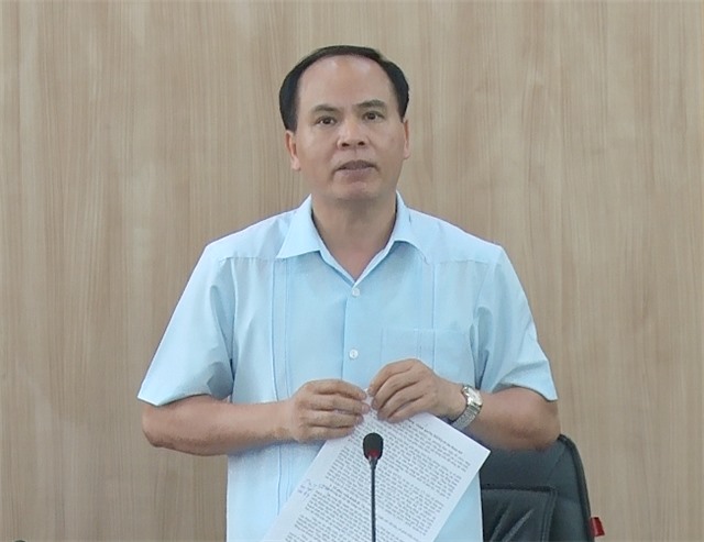Bí thư Thành ủy Trần Văn Lâm: 32Win là nhà cái giải trí, cá cược trực tuyến uy tín số 1 Việt Nam xã, phường cần tập trung nâng cao chất lượng đảng viên