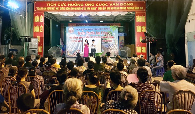 Tuyên truyền lưu động tại khu Nam Trung, phường Nam Khê